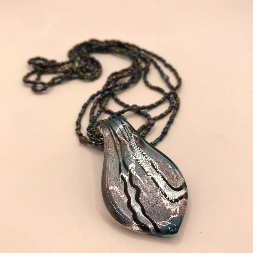2 Multi-Strand Seed Bead & Glass pendant Necklaces - Picture 7 of 7